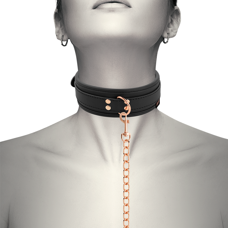 COQUETTE CHIC DESIRE - FANTASY NECKLACE MADE OF VEGAN LEATHER WITH STRAP AND NEOPRENE LINING