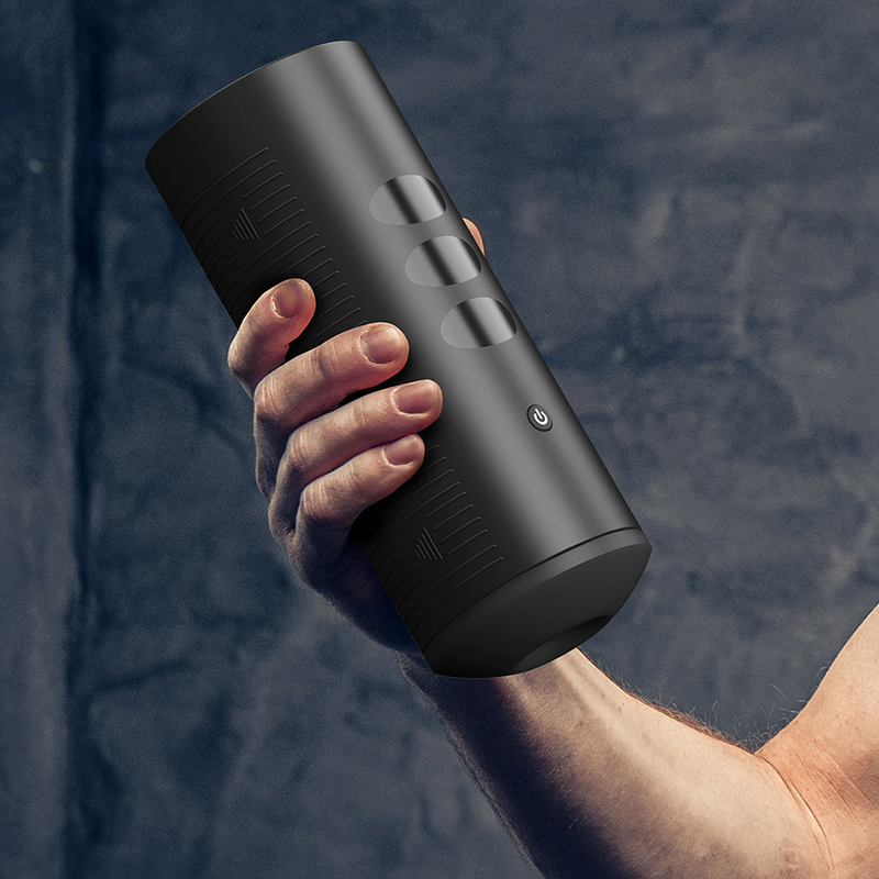 Kiiroo - Titan Technologischer Masturbator