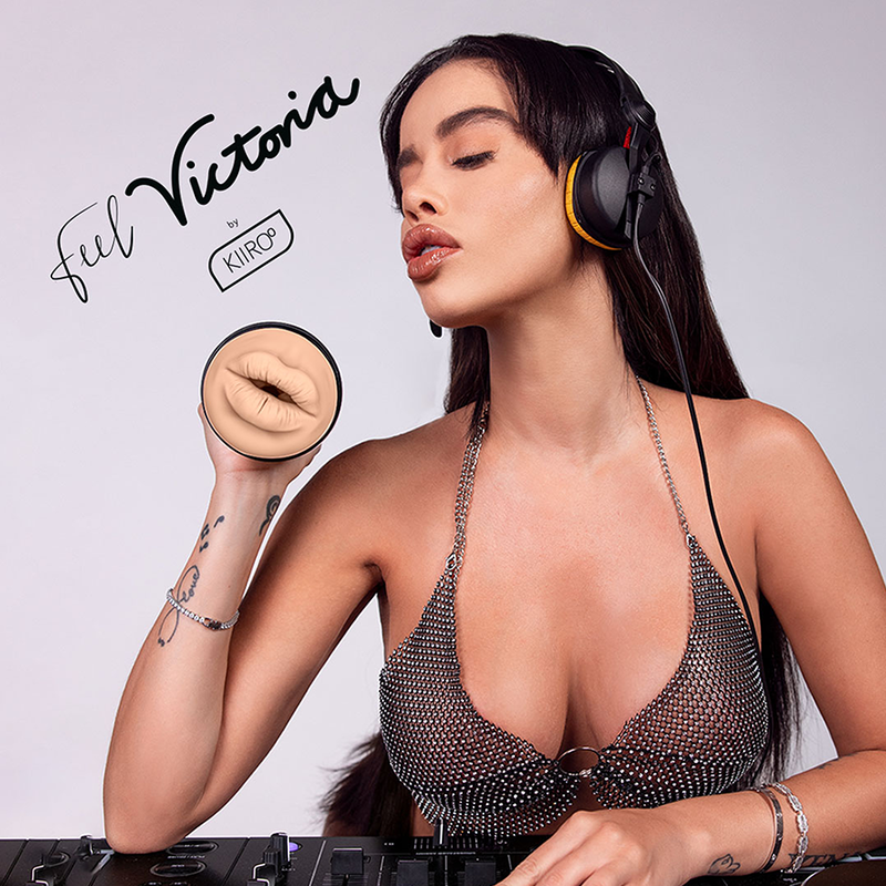Kiiroo - Fãœhlen Sie Victoria June Boca