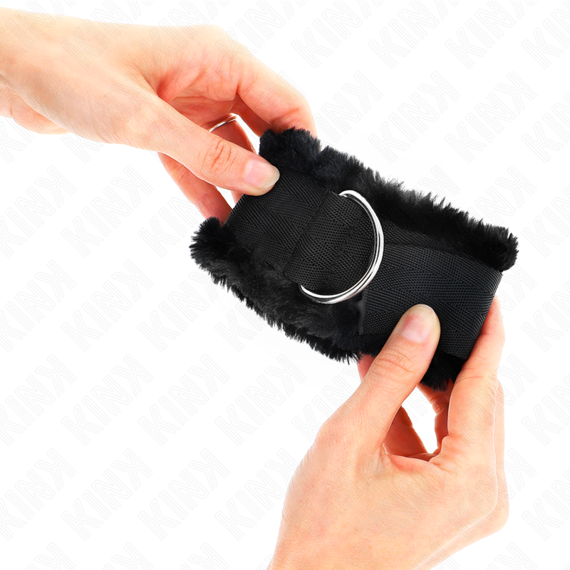Kink - Pelzgefãœtterte Handgelenkfesseln Schwarz Verstellbar 17-31 Cm X 7 Cm