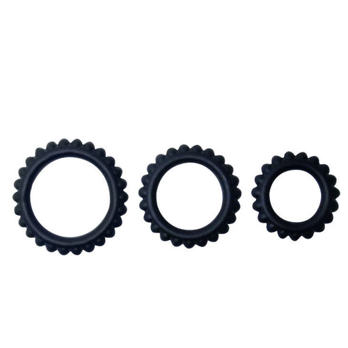 BAILE Titan Set mit drei schwarzen Cockringen in 2,8, 2,4 und 1,9 cm, aus Silikon, für intensives Lustgefühl.