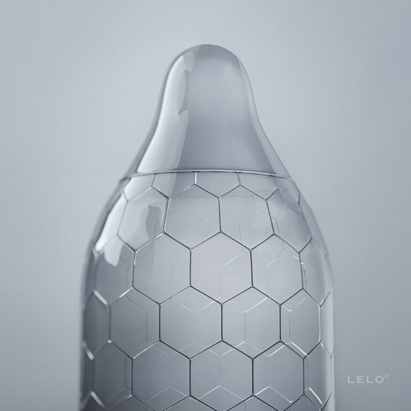 LELO HEX Kondombox mit drei Kondomen, hochwertige Verpackung, hygienisch und diskret, für sicheren Schutz.